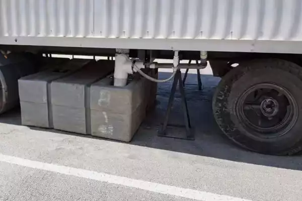 Sanitarios Portátiles Sahagún nos especializamos en la renta de sanitarios portátiles, fosas sépticas, desazolve y limpieza de fosas sépticas, así como en la renta de equipo Vactor y limpieza de drenajes